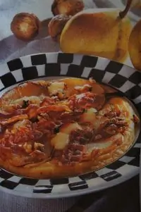 Грушевые блины с хрустящим беконом