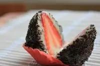 Конфеты из натуральной клубники