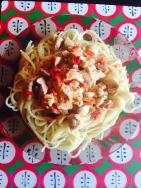 Свинина с овощами, тушеная в сливках