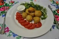 Грибы в кляре со сметаной