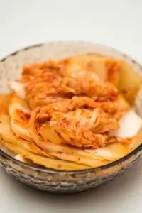 Кимчи (острая корейская закуска из капусты)