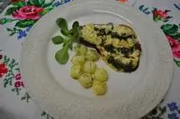 Баклажаны с помидорами и сыром