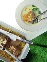 Свинина с изюмом