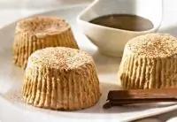 Парфе из миндаля и нуги с шоколадным соусом