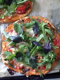 Тесто для пиццы с травами