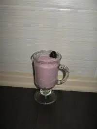 Сладкий творог с ежевикой