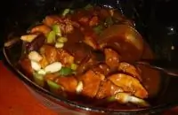 Курица по индонезийски с грибами (Ayam dengan jamur)