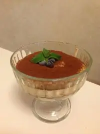 Тирамису с маскарпоне и коньяком