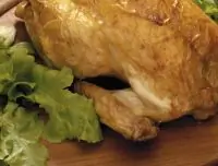 Курица, запеченная со сливочным маслом и травами