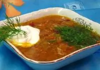 Щи с квашеной капустой и мятой картошкой