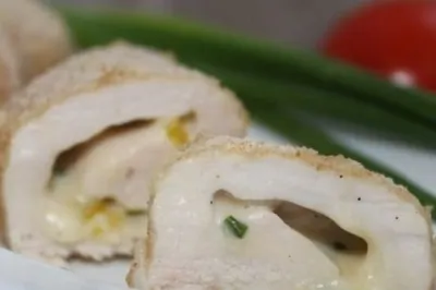 Куриные рулеты с сырной начинкой