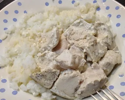 Курица в сметане с рисом