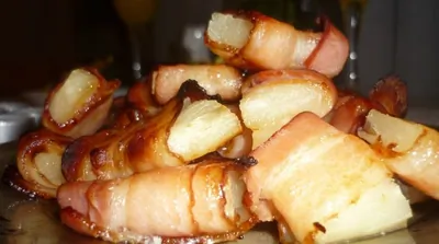 Ананас в беконе