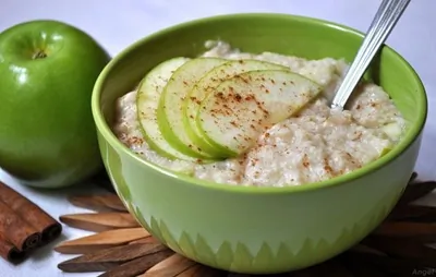 Каша корично-яблочная