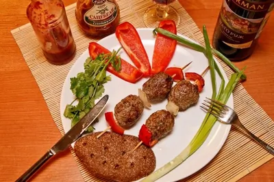 Люля-кебаб из говядины со сладким перцем