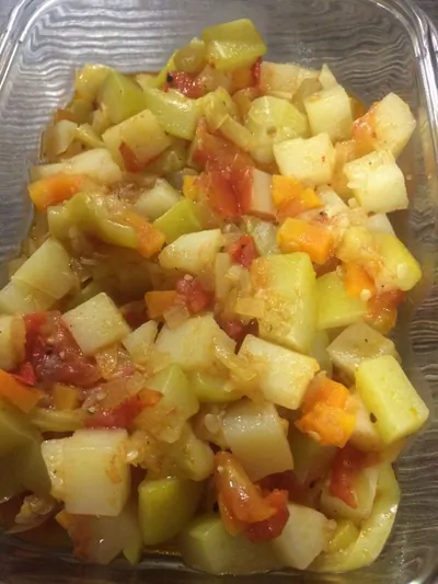 Быстрое овощное рагу с кабачком