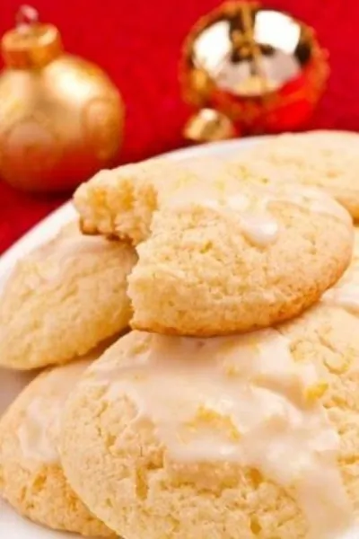 Печенье из рикотты с глазурью из лимончелло