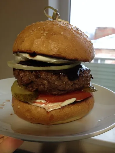 Бургер с говядиной