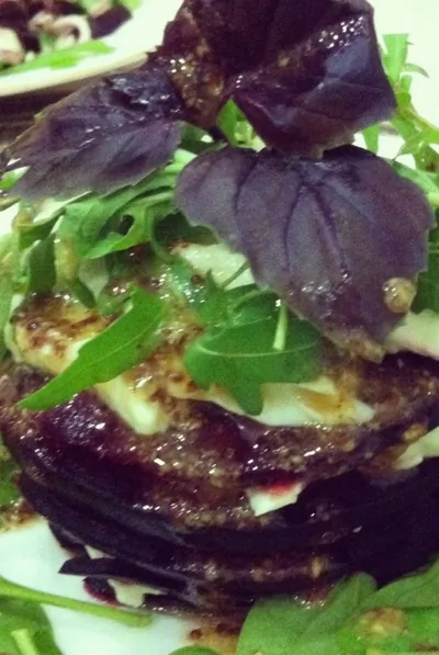 Свекольный мильфей