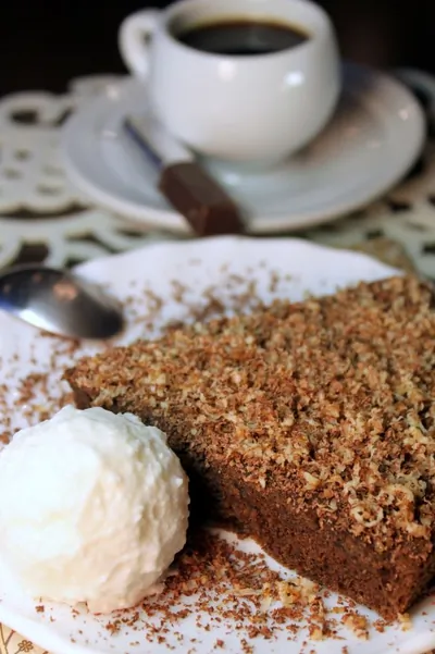 Брауни из черной фасоли