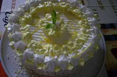 Лимонный торт с масляным кремом