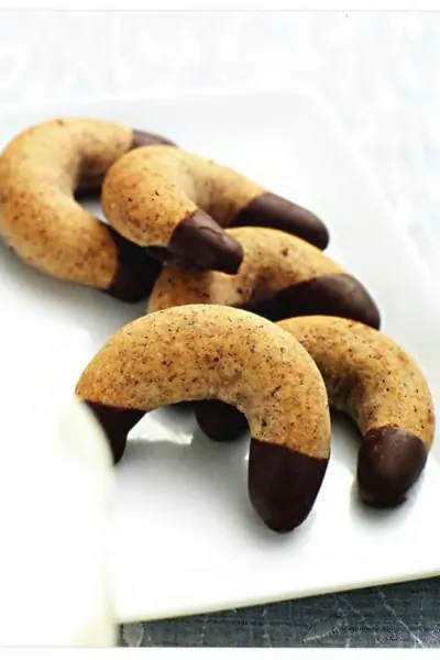 Полумесяцы с шоколадом