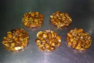 Орехи в карамели