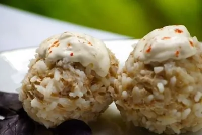 Куриные ежики со сметаной