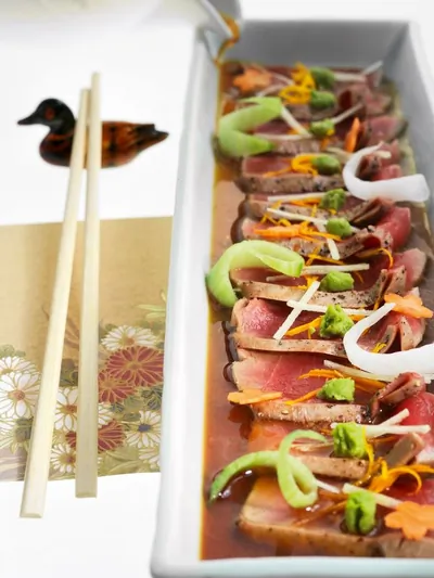 Оренджи-шою-магуро-татаки