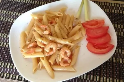 Пенне с креветками по тайски