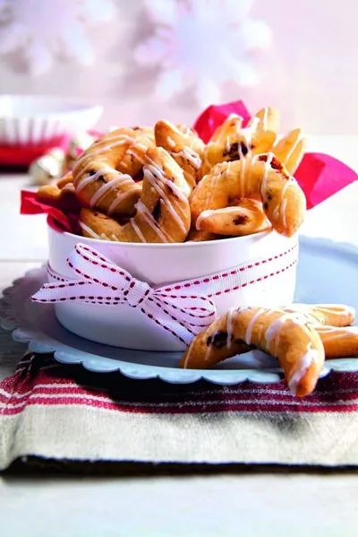 Рогалики с ромовым изюмом