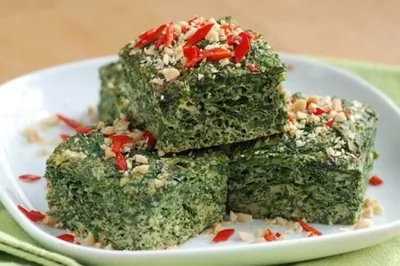 Кюкю с зеленью