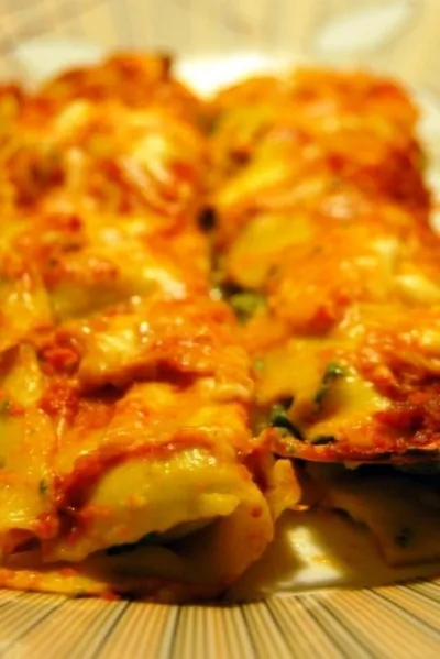 Каннеллони с креветками и шпинатом