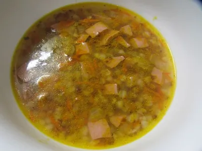 Гречневый суп с колбасой