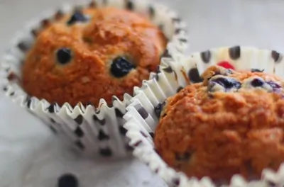 Черничные мини-маффины с корицей