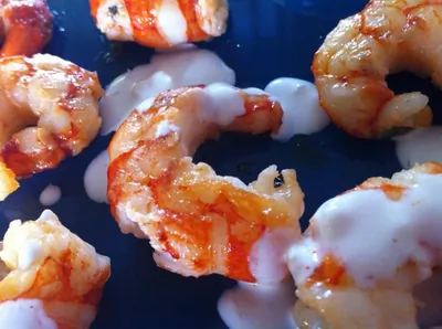 Креветки с лимонно-чесночным соусом