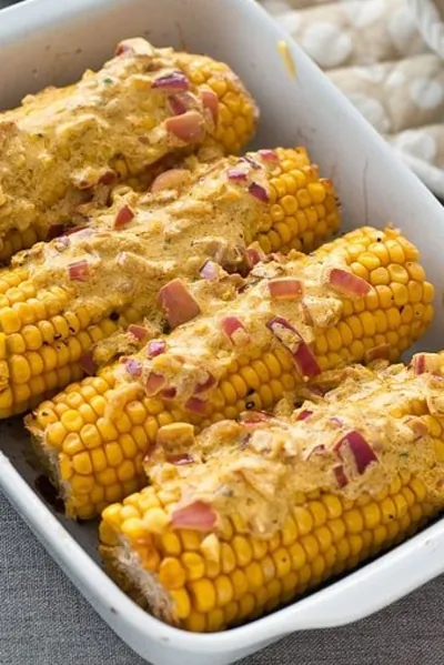 Запеченная кукуруза с индийским соусом