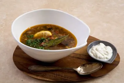 Солянка с оливками