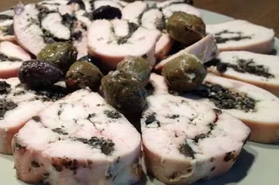 Куриные рулеты с оливками