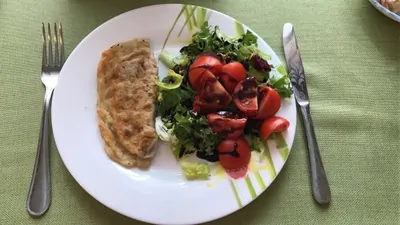 Чебуреки с мясом и зеленью