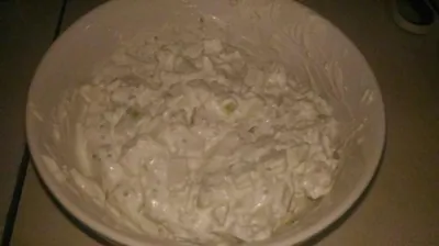 Салат из кольраби и яблока с горчичной заправкой