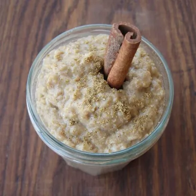 Овсяная каша с масалой и черным чаем