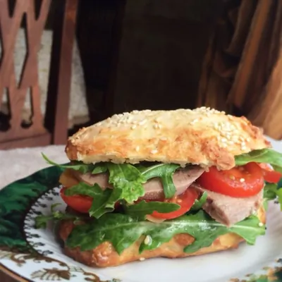 Бутерброды из домашних булочек