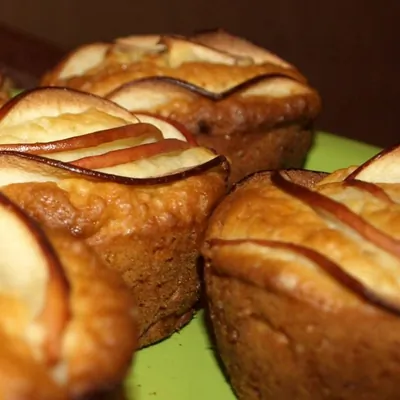 Яблочно-йогуртовые кексы