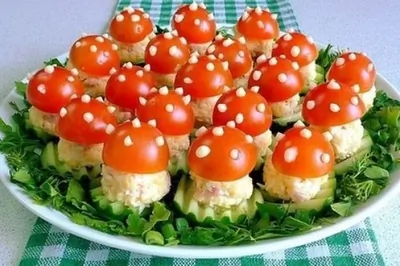 Овощная закуска с ветчиной и яйцами «Мухомор»