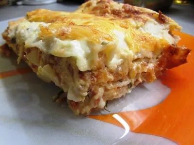 Лазанья болоньезе с соусом бешамель