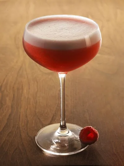 Коктейль «Кловер-клаб» (Clover Club)