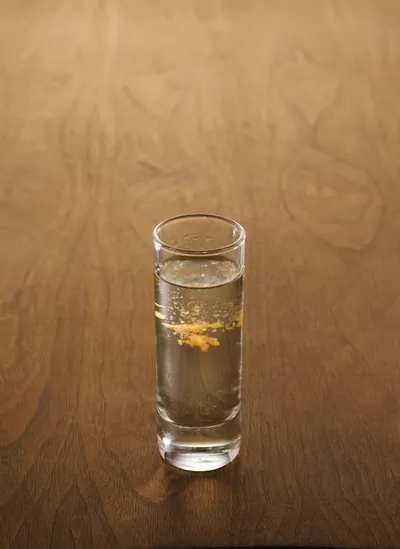 Коктейль «Рыжая собака» (Red Dog)