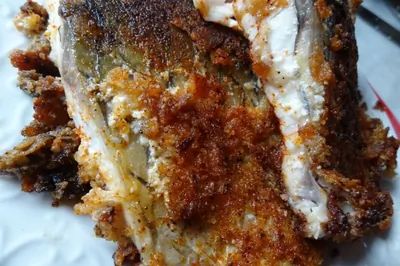 Рыба, жареная по грузински, в сметанном маринаде