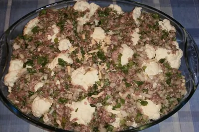 Запеканка с цветной капустой и фаршем